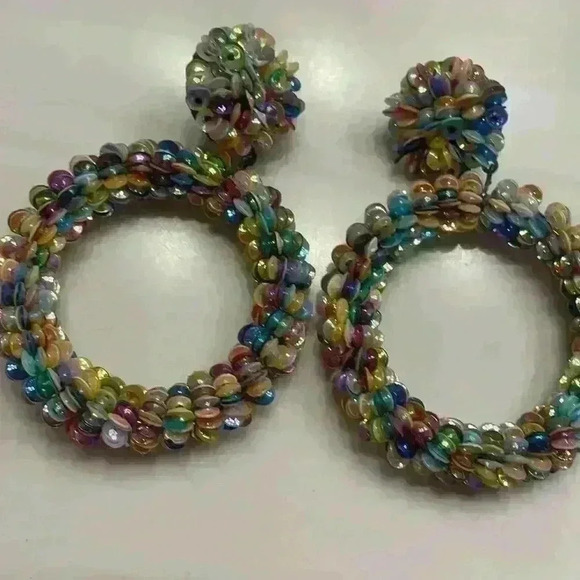 Stella & Dot Oh Ya earrings. Beautiful colors. - Picture 4 of 4